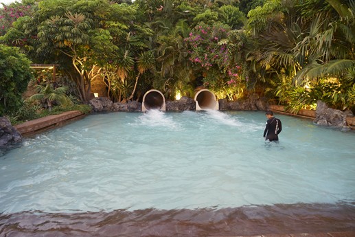Tenerife - Siam Park by night