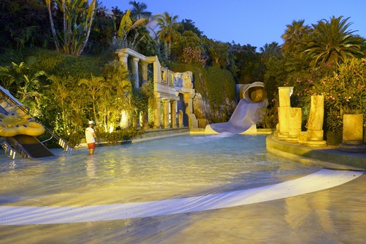 Tenerife - Siam Park by night