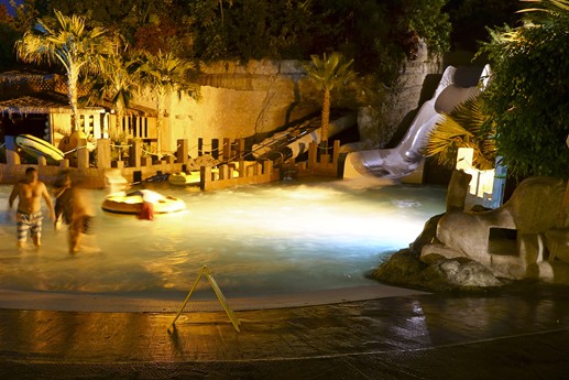 Tenerife - Siam Park by night