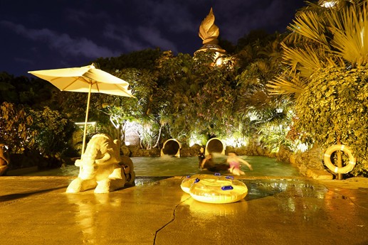 Tenerife - Siam Park by night