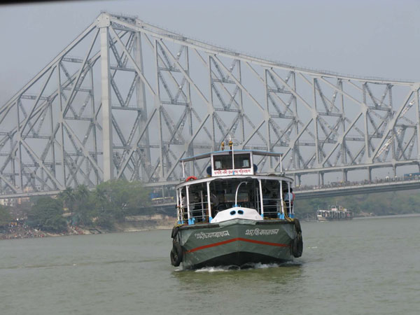 India - Calcutta. Howrah bridge
