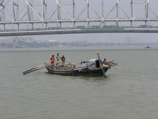 India - Calcutta. Howrah bridge